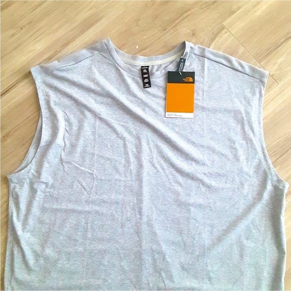 Gray Sleeveless Shirt by The North Face - Picture 2 of 8